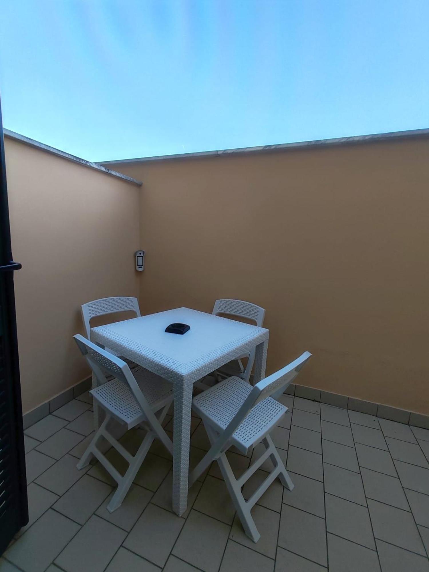 וירג'יו Ondina Apartment In Versilia מראה חיצוני תמונה